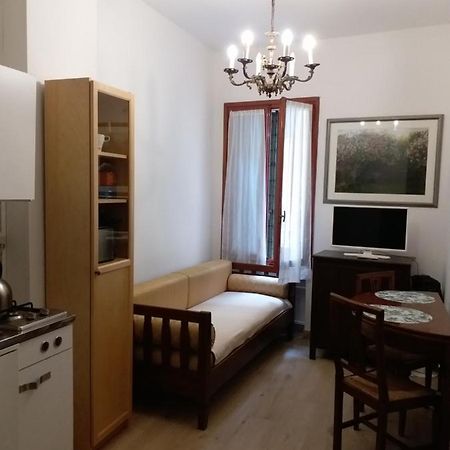 Apartment In Padova Center Bagian luar foto